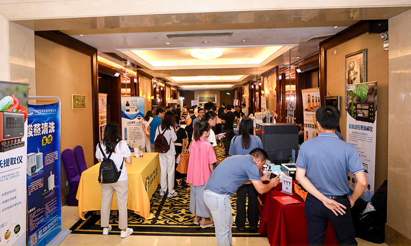 展會(huì)現(xiàn)場(chǎng) 展會(huì)現(xiàn)場(chǎng)